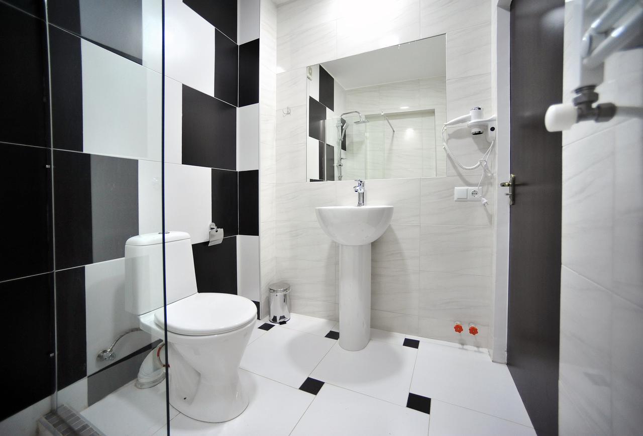 Rk City Hotel Tbilisi Exterior photo